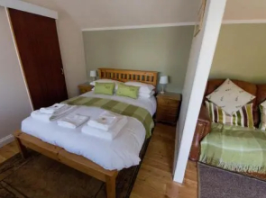 Woodlands Guest House