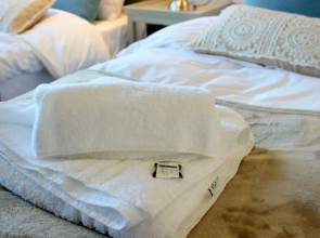 Peymans - The Luxurious Duplex Serviced Apartment