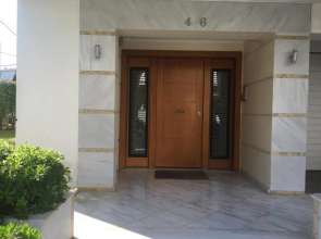 Sunny Elegant Studio