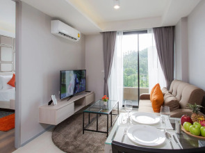 6th Avenue Surin Beach