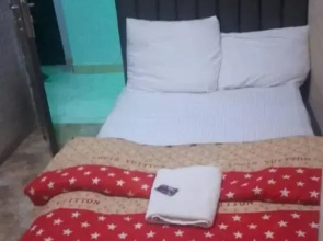Americana Hotel