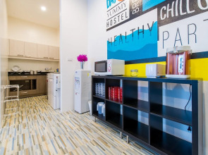 Matchbox Bangkok Hostel