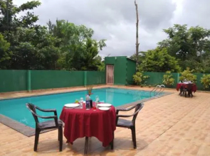 Palm Era Resorts