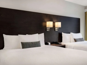 Victoria Airport/Sidney Travelodge