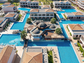 La Marquise Luxury Resort Complex