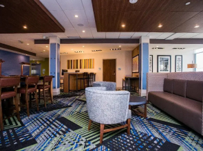 Holiday Inn Express & Suites Rehoboth Beach by IHG
