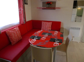 Camping Lou Broustaricq **** - Maeva Camping