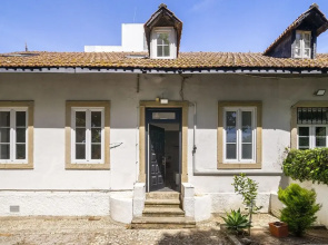 Amazing House In Carcavelos Historical Center W/ Private Patio & Bbq