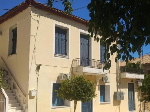Family stone apartment