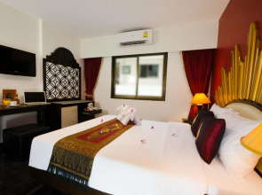 Khaosan Palace Hotel