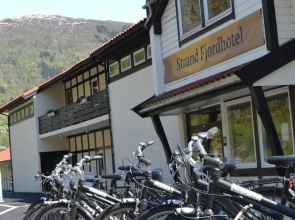 Hardanger Basecamp