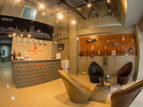 The Lodge Yangon Hostel