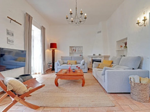 Quinta da Galina by Portucasa