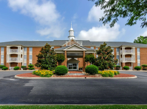 Best Western Plus Inn at Hunt Ridge
