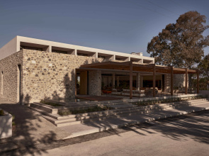 Theros All Suite Hotel - Adults Only