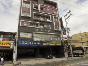 Jade Hotel & Suites