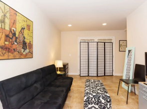 Modern Townhome in Heart of Seattle Capital Hill VR