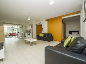 1 Bright Point Apartment 1208