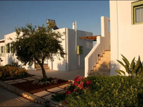Liostasi Houses