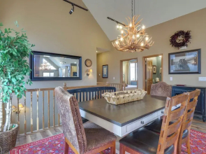 1 Mi to Keystone Lifts: Hot Tub Haven w/ Mtn Views