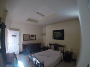 Mangos Hostel