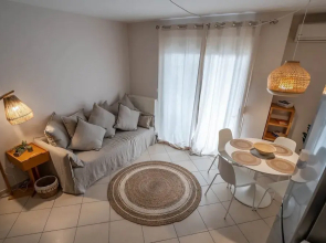 Elia Family Apartment