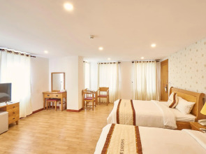 Sai Gon's Book Hotel - The Airport Front