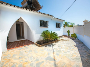 OleHolidays Villa Loleta vistas al mar, 100 m. Playa - piscina privada