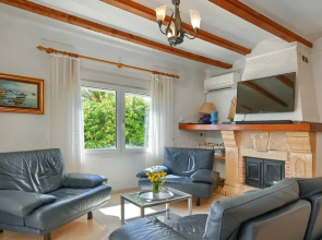 Ker Blanc in J vea With 5 Bedrooms and 4 Bathrooms