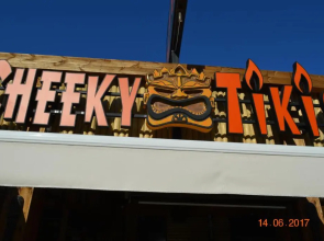 Pink Panther Studios & Apartments