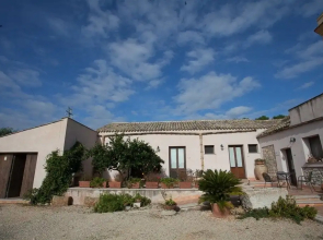 Agriturismo Baglio Donna Santa