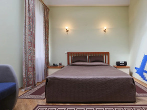 Ап-ты «Австрийский Дворик», Фурштатская, 45