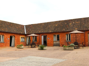 Courtbrook Farm Apartments