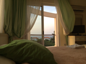 The Prince Inn Hotel & Villas