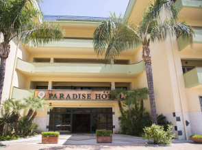 Hotel Village Paradise