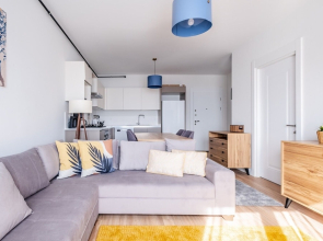 Residence Flat Close To Viaport Asia Shopping Mall