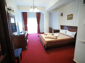Ten Hotel Colonadelor
