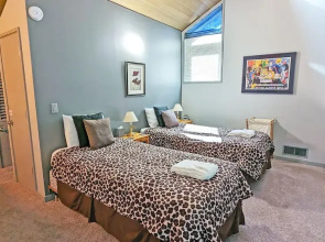 Mt View Lodge 36 2 Bedroom Condo