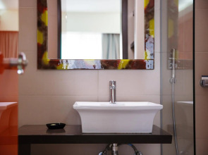 Steris Elegant Beach Hotel