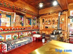 Jiuzhaigou gamaja B & B