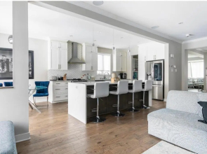 Cheerful and exquisite 1 bedroom