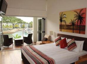 Beachside Apartment 17