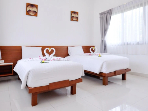 Orchid Garden Villa by Favstay