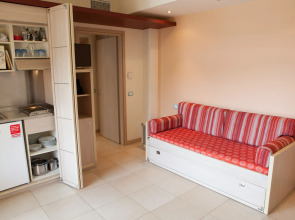 Canado Club Family Village