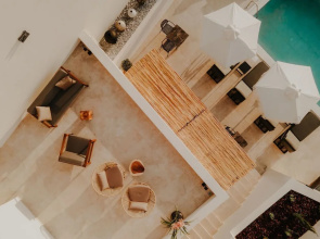 Somnus Suites