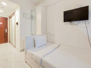 Cozy Living Studio Room At Sky House Bsd Apartment