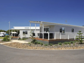 NRMA Stockton Beach Holiday Park