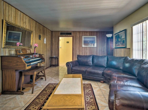 El Paso Home < 1 Mi to Lone Star Golf Club!