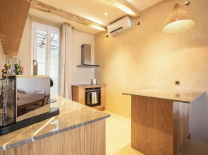 Magnificent apt - 2br/6p - Heart of Saint-tropez