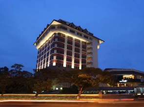 Hotel Santika Premiere Semarang
